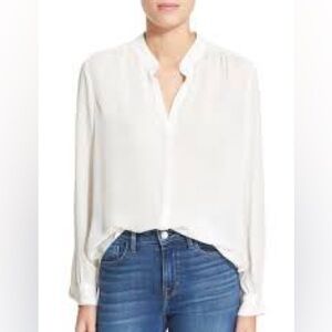 L’agence silk collarless NWT cream/peach color blouse L